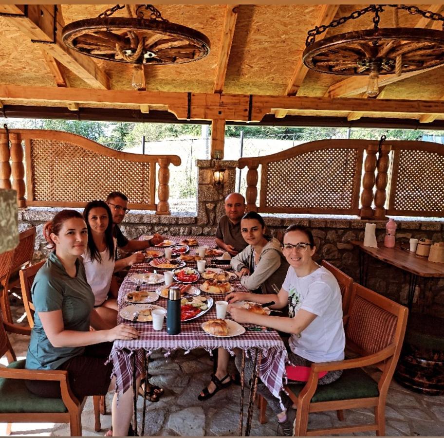 Holiday bungalows&food Plav Exterior foto