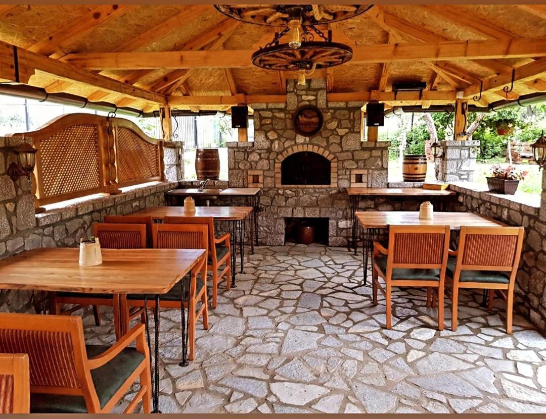 Holiday bungalows&food Plav Exterior foto